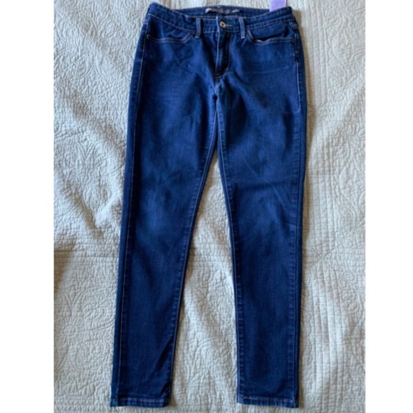 Levi Leggings - Picture 1 of 3